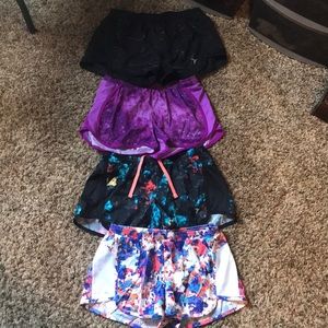 Old Navy Active Women’s Shorts (4) Pairs Size XS